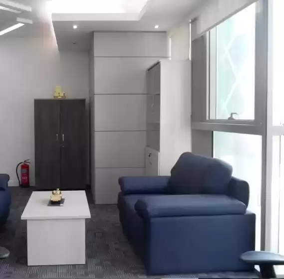 Reklam Hazır Mülk F/F Ofis  kiralık içinde Al Sadd , Doha #9103 - 1  image 